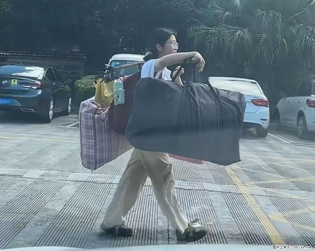 全网追的“扁担女孩”，找了一份暑假工，时薪12元 - 衡水生活资讯 - 衡水28生活网 hs.28life.net